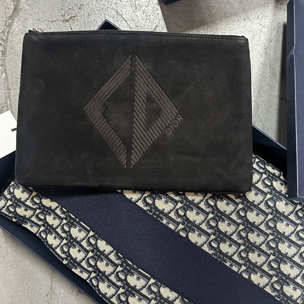 Christin Dior home wear kit. brand new very rare also comes with small tote bag - Picture 5 of 7